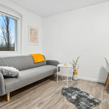 Wohnung In Zentraler Lage - Kostenfreie Oeffentliche Parkplaetze