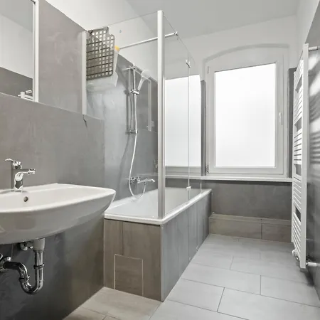 Wohnung In Zentraler Lage - Kostenfreie Oeffentliche Parkplaetze 公寓