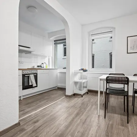 公寓 Wohnung In Zentraler Lage - Kostenfreie Oeffentliche Parkplaetze *