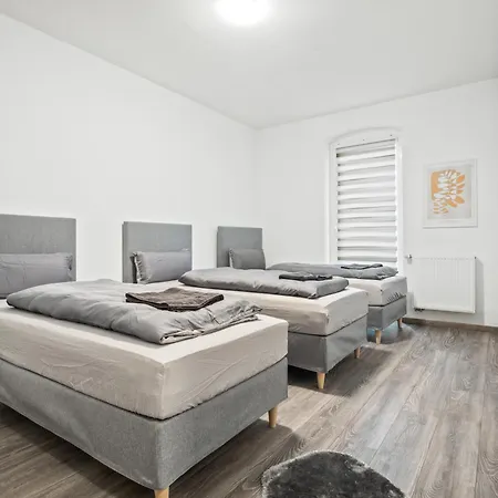 In Zentraler Lage - Kostenlose Parkplaetze Lägenhet Kassel