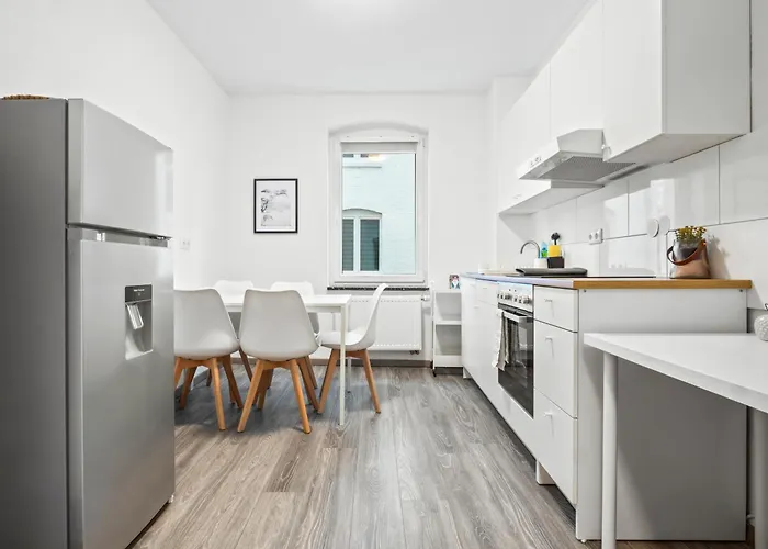 In Zentraler Lage - Kostenlose Parkplaetze *