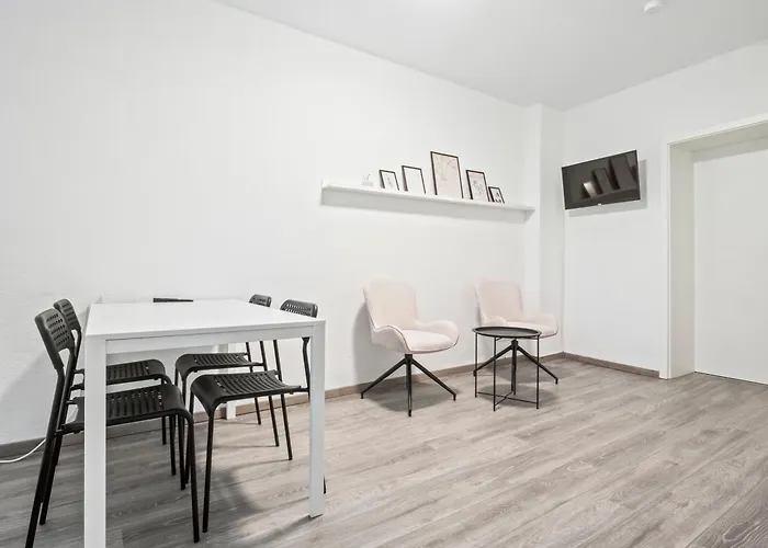 In Zentraler Lage - Kostenlose Parkplaetze * Kassel